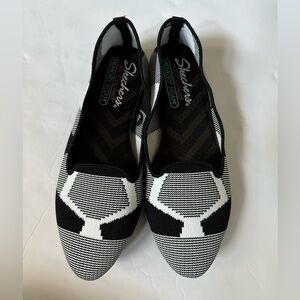 Skechers womens flats